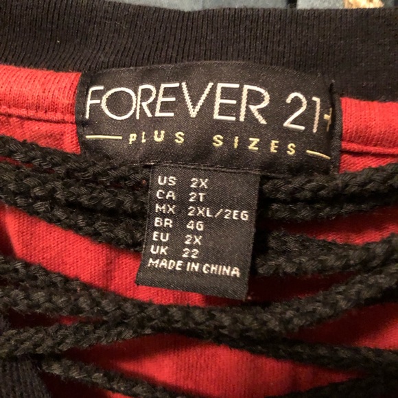 Forever 21. (in inventory: tub#1) - Picture 2 of 3